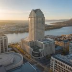 Colocation intergénérationnelle : comment allier forte rentabilité locative et impact social positif